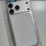 Konverteri korpus iPhone 11 kuni 17Pro 6,1-tollisele Tagak&uuml;lje vahetus 11 jaoks Sarnaselt 17Pro-le Oranž &Uuml;mbertehtud &scaron;assii kaanega h&otilde;be