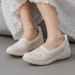 Skechers Naiste Suvised Vabaaja Elustiilijalatsid 159377-OFWT 7 mustjasvalge