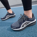 Nike Winflo 11 Gore-Tex Tume Obsidiaan Antratsiit (Naiste omad) 38