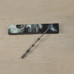 V&auml;ga simuleeritud v&otilde;lukeppide Cosplay Prop vaigum&auml;nguasi lastele 7#Dumbledore