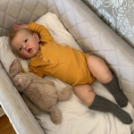 50/70 cm populaarne Liam Reborn poissnukk Kvaliteetne 3D-v&auml;rvitud taaskasutatud beebinukud poistele Laster&otilde;ivaste mudel S&uuml;nnip&auml;evakink lapsele m&auml;nguasjaga kaasas 50cm