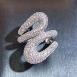 CMM Luxury Fashion t&auml;ismikrosillutisega AAA kuupmeetrist tsirkooniumoksiidist loominguline ebaregulaarne reguleeritav kokteilipeo s&otilde;rmus naistele valge kulla v&auml;rv