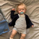 Tohutu suurusega 70 cm elutruu Reborn Baby Doll Liam Peen 3D-v&auml;rviga v&auml;rvitud Elus vasts&uuml;ndinud nukk Pehme puutega puuvillane keha &uuml;mbers&uuml;nninukk juurtega lokkis juustega 70cm