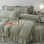 Prantsuse Seersuckeri tikitud poleeritud linad, tekikatted, padjap&uuml;&uuml;rid, kolmeosalised komplektid, neljaosalised komplektid 2.0m bed