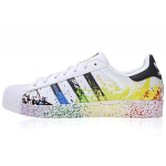 adidas Superstar Pride Jalan&otilde;ud 'Valge Must Mitmev&auml;rviline' Meeste D70351 EU 36