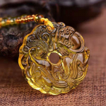 Roheline jade k&auml;sitsi nikerdatud draakoni &otilde;&otilde;nes nefriit ripats kaelakee mitmev&auml;rviline hiina amulett naistele meestele &otilde;nnelik ehe kingitus