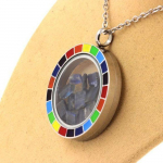 Pierres et Min&eacute;raux. Collier Kyanite brut. Mod&egrave;le Arc-en-ciel.