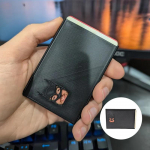 Kangelase ID-rahakott meestele ja naistele Stiilne superkangelase disain Mitmed kaardipesa Sularahasahtel ja ikooniline logo Kingitus k&otilde;igile