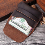 K&auml;sitsi valmistatud retro ID pangakaardi hoidja &uuml;li&otilde;huke kompaktne krediitkaartide Crazy Horse nahast &uuml;mbris vutlar kohv