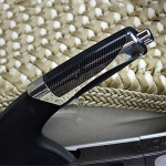 SHUNWEI SD-2002 autoauto universaalne s&uuml;sinikkiust plastikust libisemisvastane seisupiduri katte korpus, must kleebise ribaga must