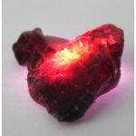 Punane Rubiin Suur Toores 12 ct Looduslik Maap&otilde;uest Kaevandatud SERTIFITSEERITUD Lahtine V&auml;&auml;riskivi 22.6 mm approx punane