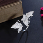 CMM Jewelry Micro Inlay kuupmeetrist tsirkooniumoksiidist avatud manseti reguleeritavad liblikar&otilde;ngad naistele Adjustable h&otilde;be