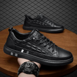 Meeste kingad S&uuml;gis Meeste lauajalatsid vabaaja nahast lamedad kingad hingavad vaba aja v&auml;ikesed valged kingad 42 valge