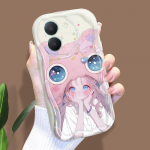 Armas koomiksimustriga kreemjas tekstuuriga korpus, lainelise servaga pehme silikoonkaanega telefoni&uuml;mbris Vivo jaoks Vivo V27E puhas