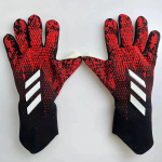 V&auml;ravavahi kindad: Hingav, Paksustatud, Kulumiskindel s&otilde;rmekaitsega t&auml;iskasvanutele ja lastele. 8