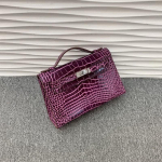 2025 Uus Ehtne Nahast Naiste Kott Krokodillimustriga Esimene P&otilde;lvkonna Kott Luksuslik Kett K&auml;es Kanna &Uuml;hel &Otilde;lal Crossbody Kott Piiri&uuml;lene 22x8x14cm lilla