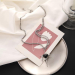 Euroopa-Ameerika emailitud s&uuml;damega kaelakee ja t&auml;hekujuliste k&otilde;rvar&otilde;ngaste komplekt: Ni&scaron;&scaron;, Moodne Disain