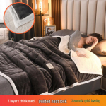 Hubane kolmekihiline flanell- ja &scaron;erpatekk s&uuml;giseks ja talveks 120cm x 200cm