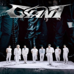 Stray Kids GIANT JAPAN 2. album [Esimene tr&uuml;kk piiratud v&auml;ljaanne B] (CD + Eriajakiri) must