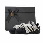 Adidas Originals SUPERSTAR Rulaketsid Unisex Madalad Mustad EG4959(Team384-BOX) 35⅔