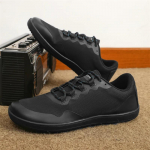 Uued Unisex laiemad jalatsid hingavad v&otilde;rkkangast meeste paljajalu laia varbaga jalan&otilde;ud, br&auml;ndi Flats Soft Zero Drop Tald laiema varbaga tossud suur suurus 37 must