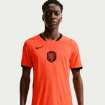 Nike Holland 2026/27 M&auml;nguvorm Kodu Meeste Nike Aero-FIT Jalgpall Autentne L