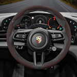 Porsche seemisnahast kl&otilde;psatav roolikate sobib Macan Cayenne 911 Taycan Panamera 918 718 Soojad roolitarvikud