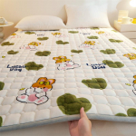 Uus Milk Velvet tepitud madrats pehme padi majapidamisvoodi madrats kaitsepadi Hotel tatami voodipadi 120*200cm