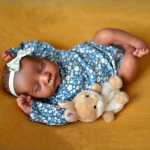 Elutruu vasts&uuml;ndinud beebinukk uinunud Levi 19'' 49 cm pehme puutega riidest keha Kaisutav Reborn v&auml;ikelapse nukk K&auml;sitsi valmistatud 3D maalitud tumemust nahka emuleerivad nukud cloth body