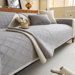 Diivanikate elutuppa, diivanikate, kaitse, universaalne r&auml;tik lemmikloomadele, lastele, matt, libisemiskindel, j&otilde;uludeks 70x70cm