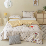 Universaalne multikas puhtast puuvillast tekk igaks aastaajaks &ndash; kasutamiseks lastele ja &uuml;hiselamutele A pair of cotton pillowcases