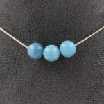 Pierres et Min&eacute;raux. Collier 3 perles Calc&eacute;doine bleu 8 mm. Chaine en acier inoxydable Collier femmes, hommes. Taille personnalisab sinine