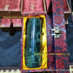 Ehtne Yaowang Jade Stone tervisetee tass &ndash; tugev magnetiline l&auml;bipaistev roheline kingitustass