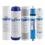 Universaalne 10-tolline PP filterelement ja aktiivs&ouml;ega veepuhastusseade: Kolmeastmeline majapidamis- ja viieastmeline puhasveefiltri komplekt