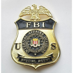 FBI FBI Puhas vask suur embleem nahast &uuml;mbris pandla ja helmeheliga