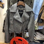 Hongkongi stiilis retro nahkjakk naistele l&uuml;hike kevad-s&uuml;gis uus vabaaja trend selle aasta populaarne mootorrattur PU-nahast jakk S gray