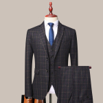 Meeste Kolmeosaline Mood Ruuduline Slim &Auml;ri Peo Ametlik Elegantne Bleiserikomplekt (Jakk+p&uuml;ksid+vest) Prom Pulmak&uuml;laline M tumesinine v&auml;rv