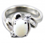 Bague Argent artisanale 'D&eacute;esse Opale' Blanc argent&eacute; (rhodi&eacute;) - pierre 7x5 mm 54 valge