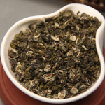 500 g Yunnani roheline tee Yunnan Biluochun 2022 uus tee, &uuml;he punga kahe lehe tee