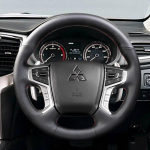 For Mitsubishi Pajero Sport III Montero 2015- Hand-stitched black Leather Non-slip Car steering wheel Cover Red line style