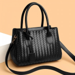 Stiilne kootud naiste &otilde;lakott Stiilne crossbody k&auml;ekott igap&auml;evaseks ja vabaaja kasutamiseks 27 x 15 x 19 cm must