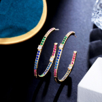 CMM trendikad kahepoolsed vikerkaare kuubikud tsirkooniumoksiidid, sillutised poolringikujulised &otilde;hukesed r&otilde;ngask&otilde;rvar&otilde;ngad naistele kullav&auml;rvi ehted kuld