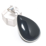 Natural Green Onyx Gemstone 925 Sterling Silver Jewelry Pendant 1.85 e0w40