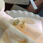 Magus tulbi k&otilde;rvar&otilde;ngad &Uuml;limalt haldjalikud lille k&otilde;rvar&otilde;ngad Kerge luksuslik k&otilde;rgekvaliteediline naiste k&otilde;rvar&otilde;ngas Ni&scaron;i tunnetus