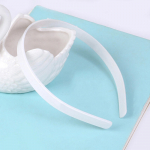 10 tk 12 mm t&uuml;hjad tavalised plastikust peapaelad DIY juuksepaelad valge