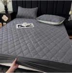 Viie t&auml;rni hotelli kvaliteediga veekindel tepitud voodilina ja madratsikaitse 150x200+30 Fitted Sheet tumehall v&auml;rv