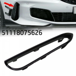 Esipamperi k&uuml;lgmise iluv&otilde;re parempoolne must 51118075626 BMW 1. seeriale F40