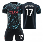 2023-24 Man City kolmas s&auml;rk #17 Jalgpallis&auml;rgid 16