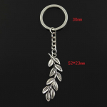 Moodne 30 mm v&otilde;tmehoidja metallist v&otilde;tmehoidja v&otilde;tmehoidja ehted Antiikplaaditud oliivioksa p&auml;rg 52x23 mm ripats h&otilde;be