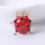 Blucome Fashion Insects Armsad punased lepatriinu emailiga prossid naistele sulamist kivikivist banketipeo pulmapink punane